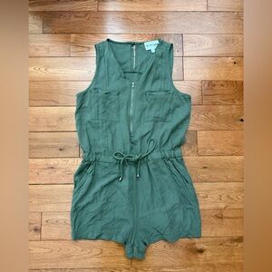 Olive & Oak Sleeveless Drawstring Waist Romper